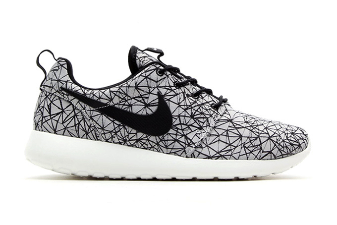 nike roshe one limited edition 