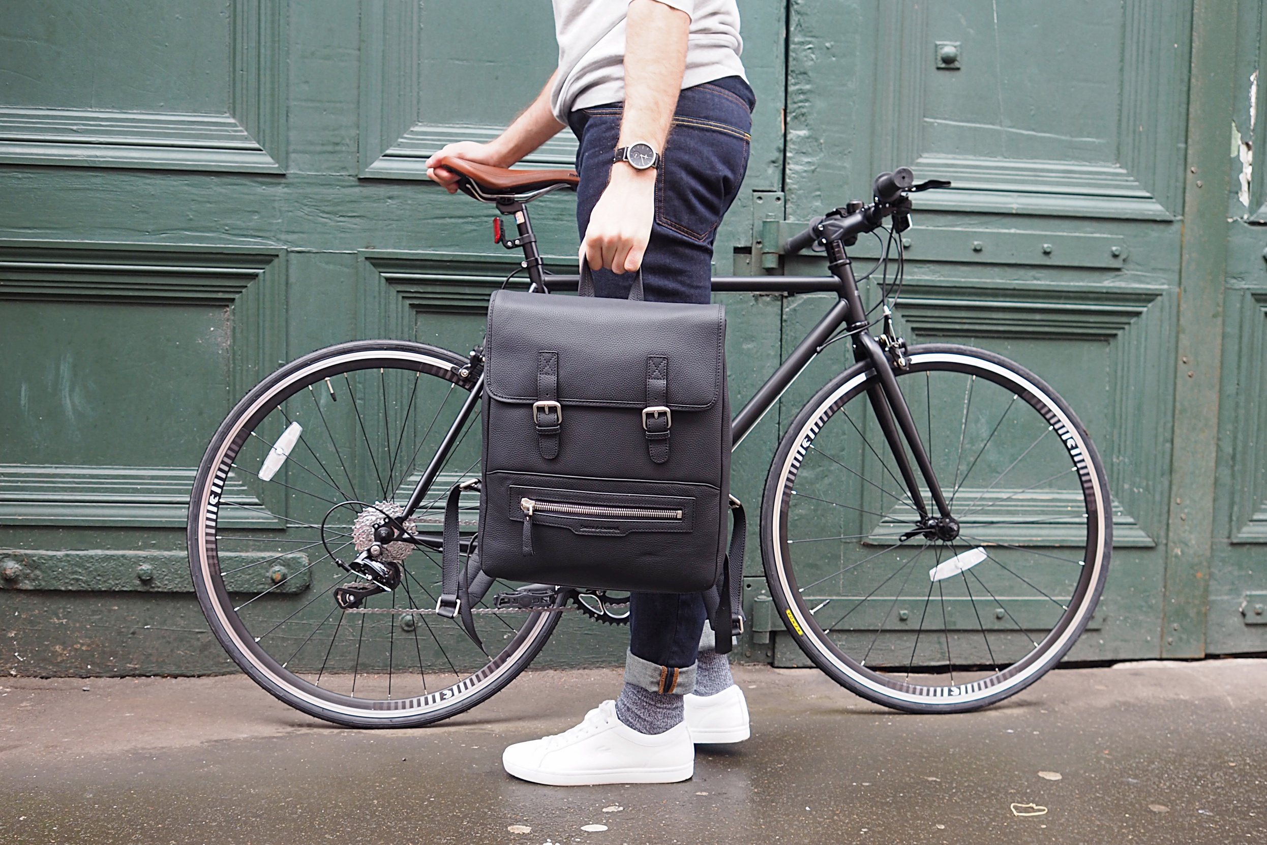 What you should be wearing on your daily commute by bike | The Everyday Man