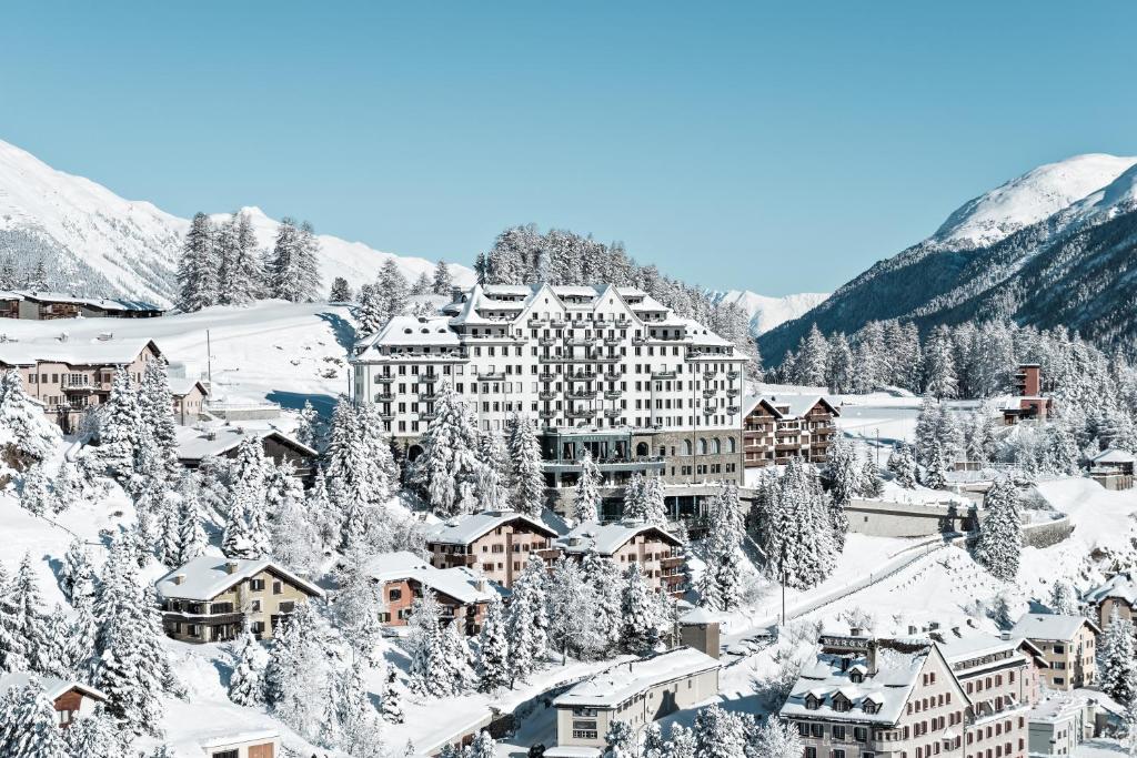 5-Star Ski Resorts in the Swiss Alps - The Everyday Man